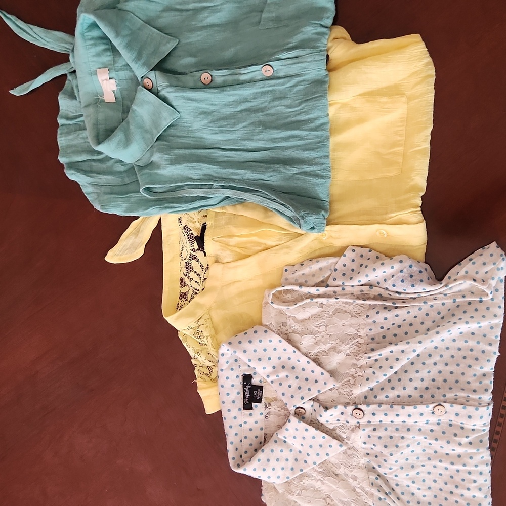 3 Tops - Picture 2 of 16